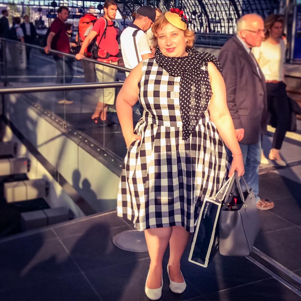 misskittenheel berlin fashionweek summer 2016 lindybop audrey black check